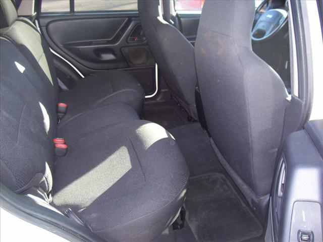 Jeep Grand Cherokee 2004 photo 1