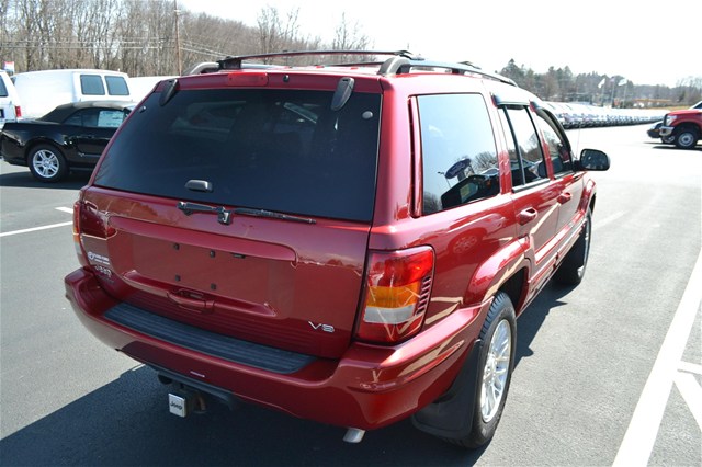 Jeep Grand Cherokee 2004 photo 4
