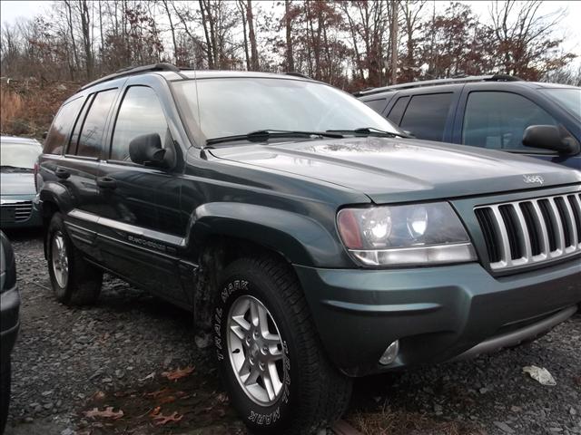 Jeep Grand Cherokee LS SUV