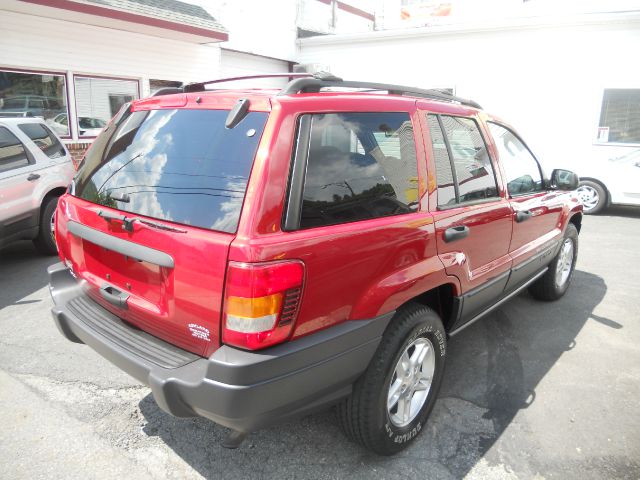 Jeep Grand Cherokee 2004 photo 2