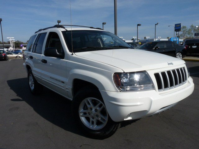 Jeep Grand Cherokee 2004 photo 1