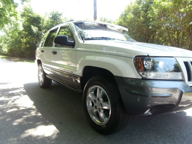 Jeep Grand Cherokee 2004 photo 17