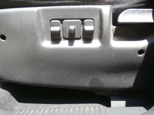 Jeep Grand Cherokee 2004 photo 2