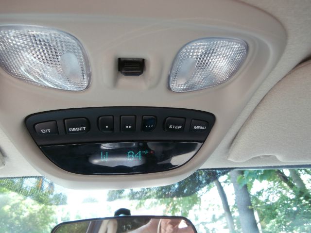 Jeep Grand Cherokee 2004 photo 8