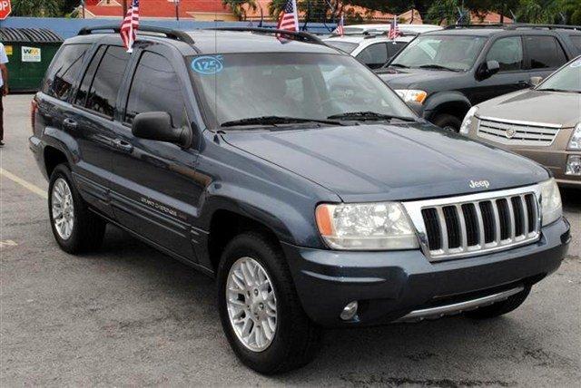 Jeep Grand Cherokee 2004 photo 2