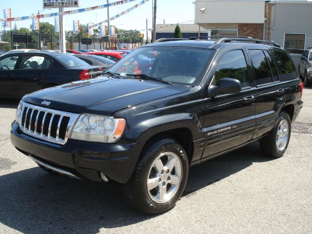 Jeep Grand Cherokee 2004 photo 2