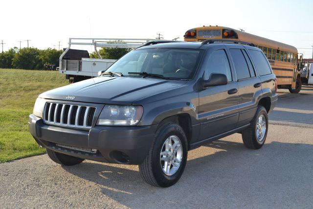 Jeep Grand Cherokee 2004 photo 2