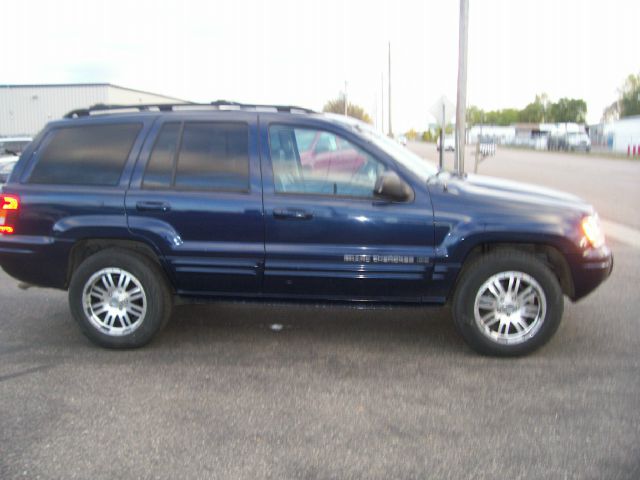 Jeep Grand Cherokee 2004 photo 4