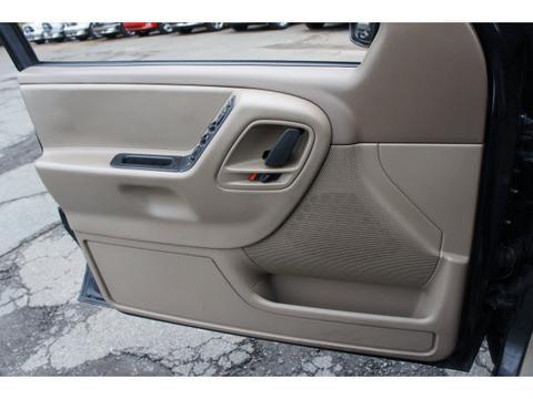 Jeep Grand Cherokee 2004 photo 1