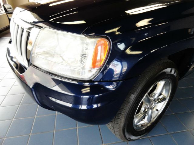 Jeep Grand Cherokee Super SUV