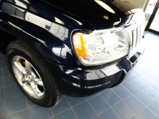 Jeep Grand Cherokee 2004 photo 4