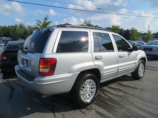 Jeep Grand Cherokee 2004 photo 1