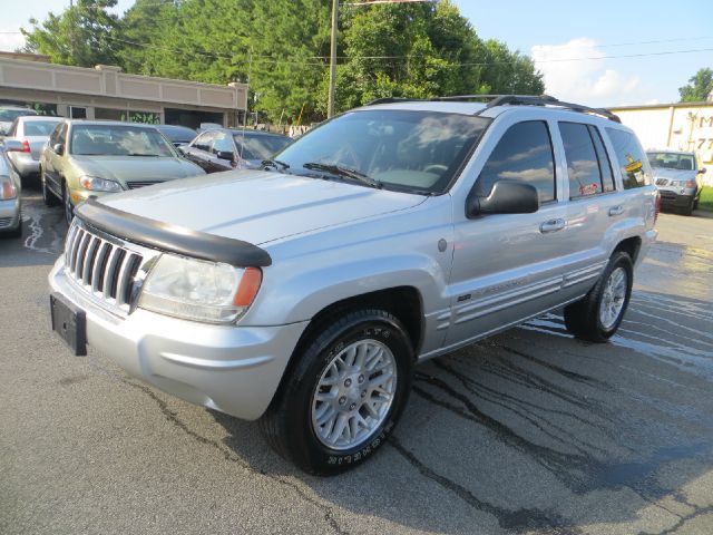 Jeep Grand Cherokee 2004 photo 3