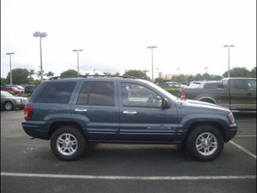 Jeep Grand Cherokee 2004 photo 3