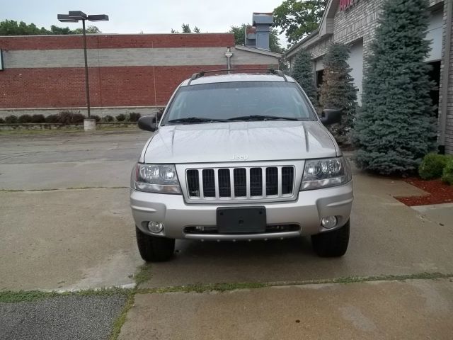 Jeep Grand Cherokee 2004 photo 2