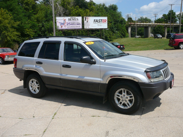 Jeep Grand Cherokee 2004 photo 4
