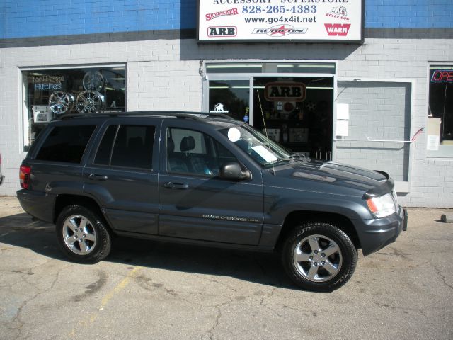 Jeep Grand Cherokee 2004 photo 4