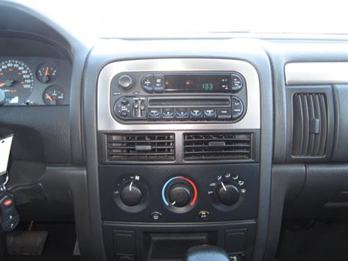 Jeep Grand Cherokee 2004 photo 4