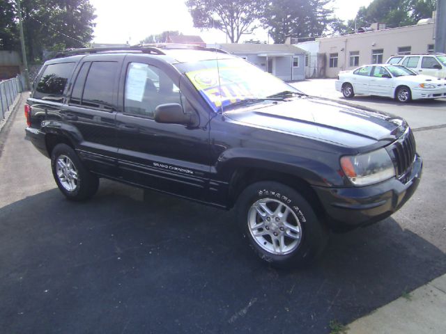 Jeep Grand Cherokee 2004 photo 4