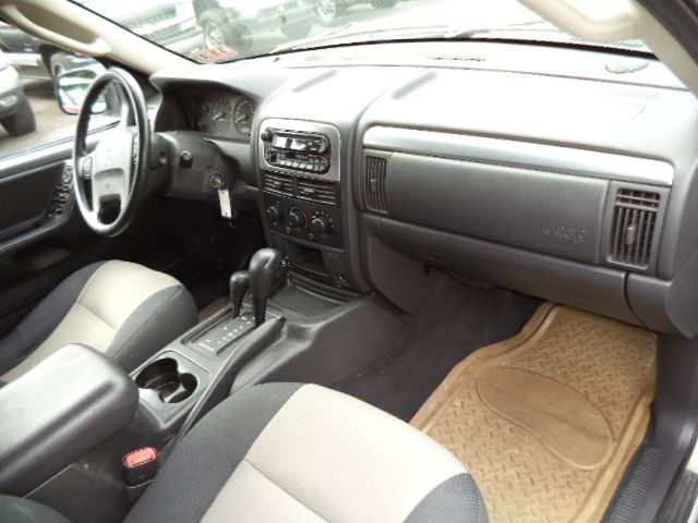 Jeep Grand Cherokee LT Tv-dvdleathersunroof3rowcarfax Available SUV