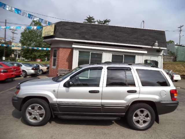 Jeep Grand Cherokee 2004 photo 1