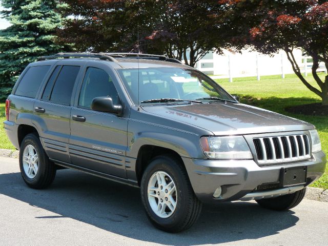 Jeep Grand Cherokee 2004 photo 24