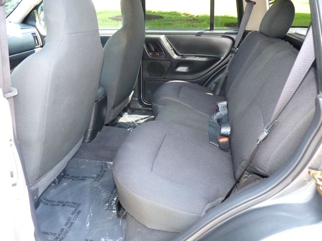 Jeep Grand Cherokee 2004 photo 8