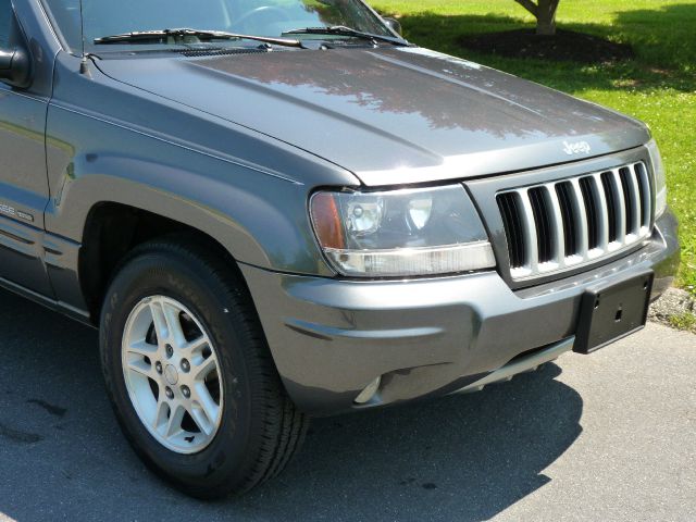 Jeep Grand Cherokee 2004 photo 9