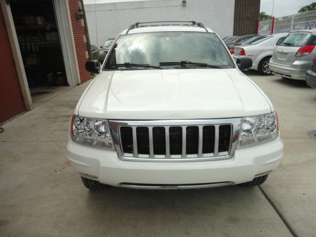 Jeep Grand Cherokee 2004 photo 4