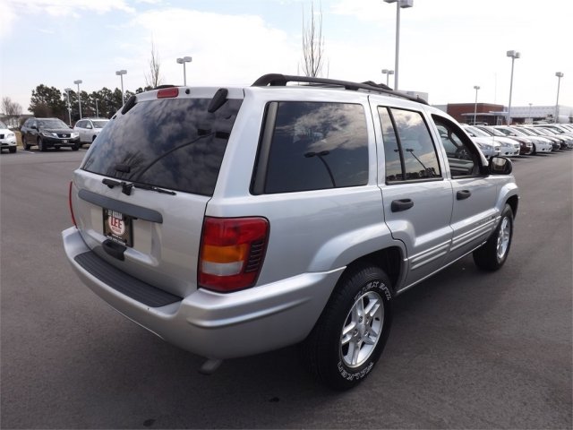 Jeep Grand Cherokee 2004 photo 1