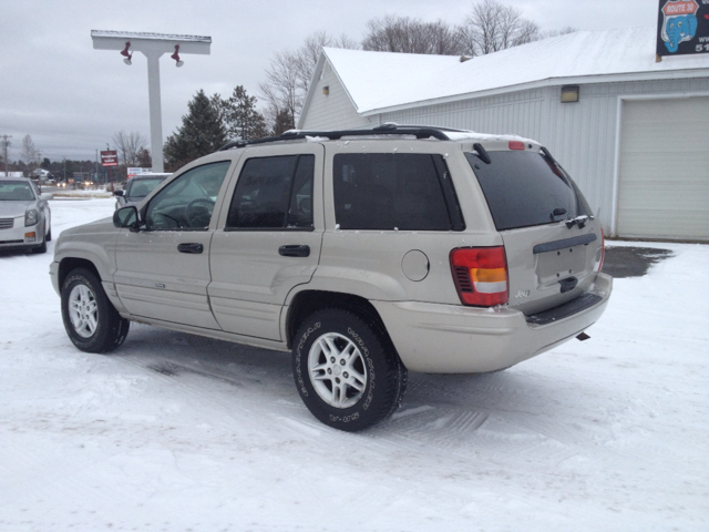 Jeep Grand Cherokee 2004 photo 4