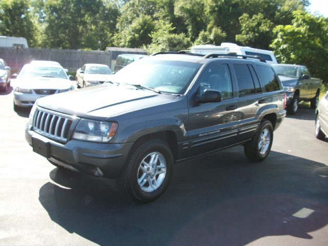 Jeep Grand Cherokee 2004 photo 4