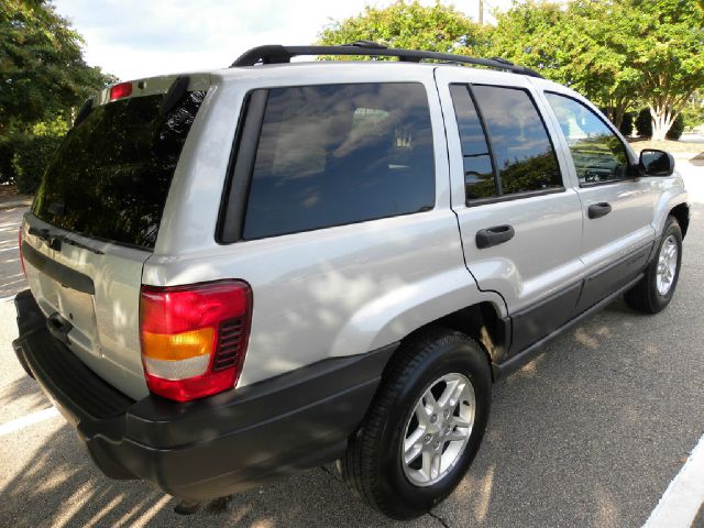 Jeep Grand Cherokee 2004 photo 3