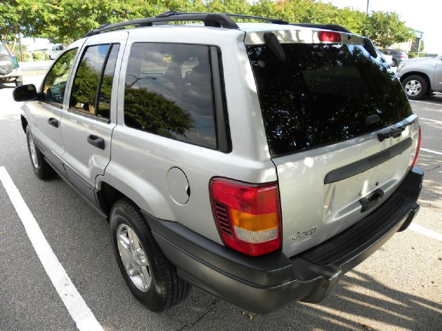 Jeep Grand Cherokee 2004 photo 4