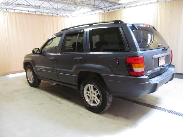 Jeep Grand Cherokee 2004 photo 3