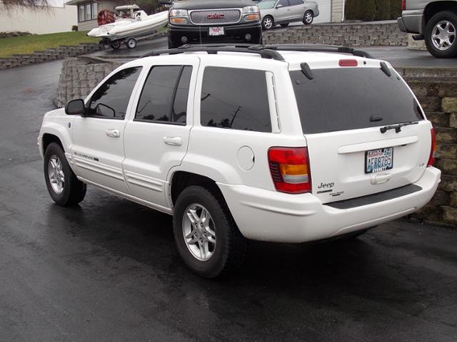 Jeep Grand Cherokee 2004 photo 4