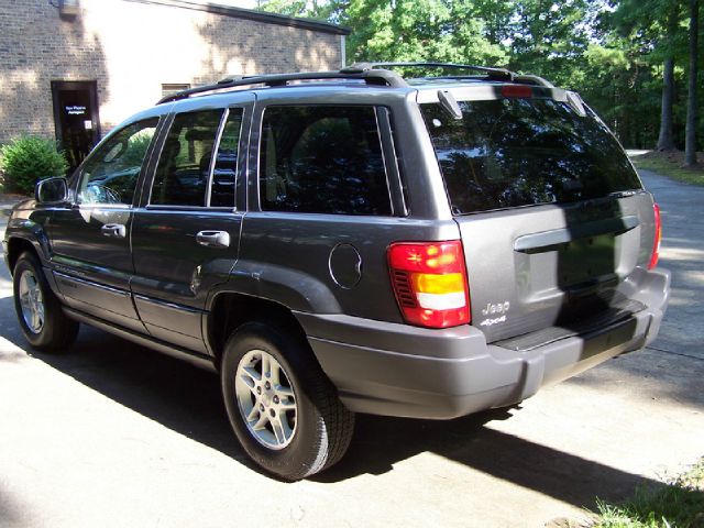 Jeep Grand Cherokee 2004 photo 1