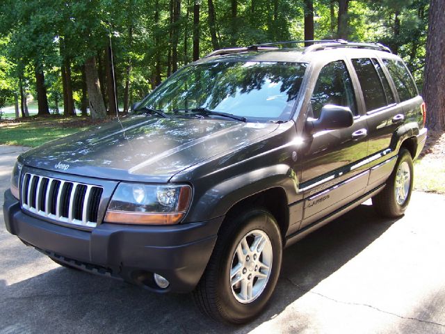 Jeep Grand Cherokee 2004 photo 2