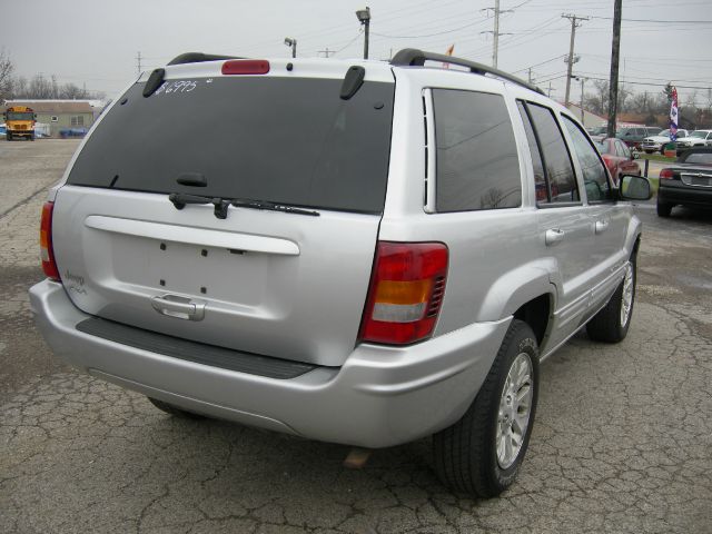 Jeep Grand Cherokee 2004 photo 4
