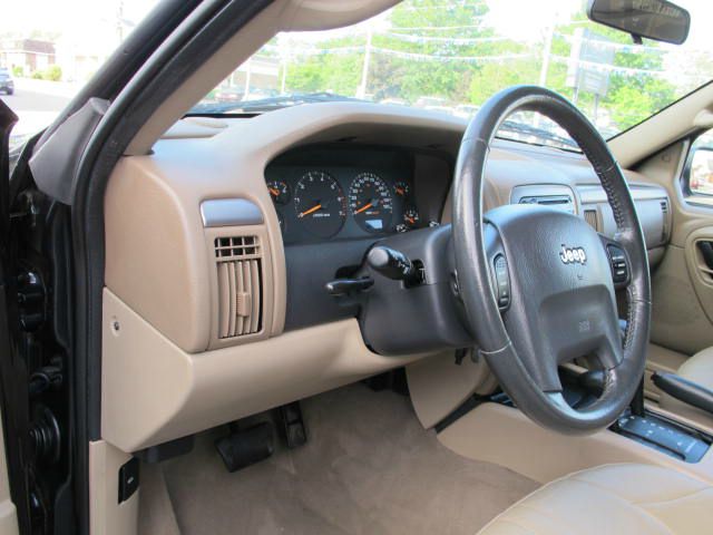 Jeep Grand Cherokee 2004 photo 24