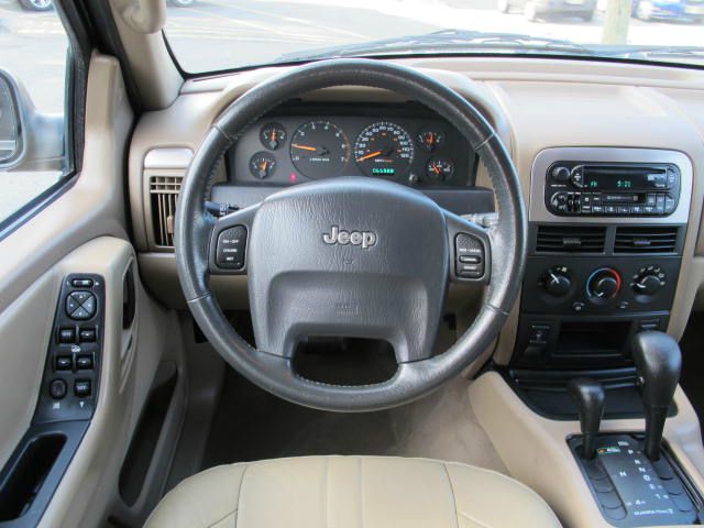 Jeep Grand Cherokee 2004 photo 26