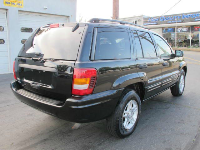 Jeep Grand Cherokee 2004 photo 4