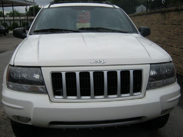 Jeep Grand Cherokee 2004 photo 4