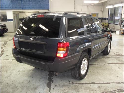 Jeep Grand Cherokee 2004 photo 4
