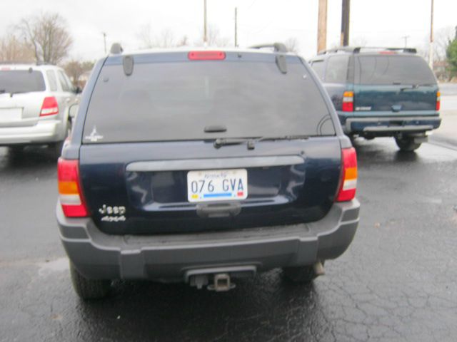 Jeep Grand Cherokee 2004 photo 2