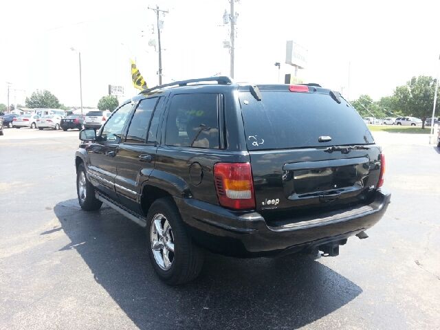 Jeep Grand Cherokee 2004 photo 1