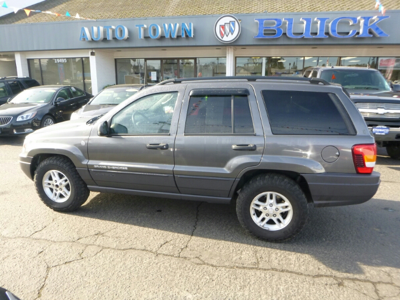 Jeep Grand Cherokee 2004 photo 2