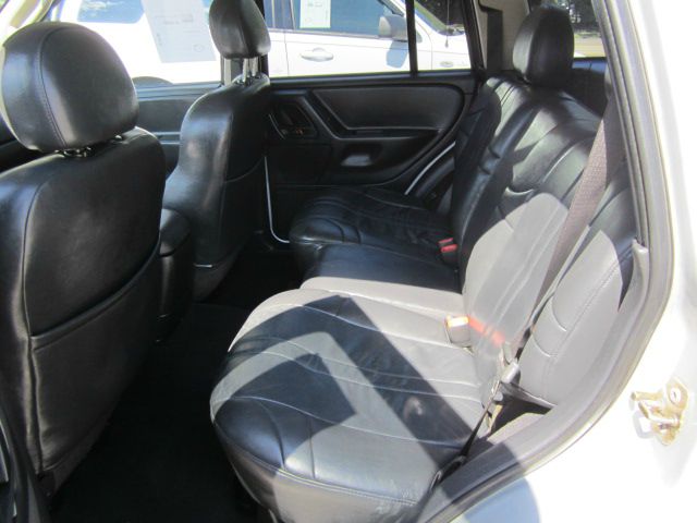 Jeep Grand Cherokee 4dr 114 WB W/4.6l AWD SUV