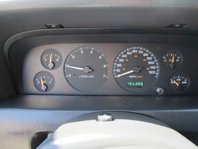 Jeep Grand Cherokee 2004 photo 4