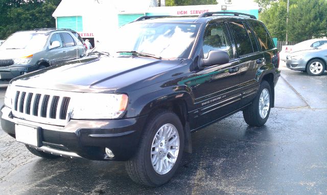 Jeep Grand Cherokee 2004 photo 1